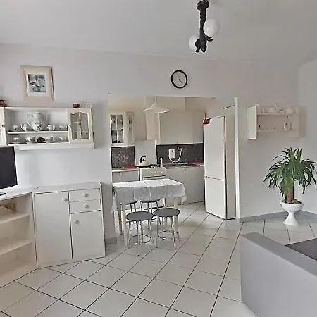 Apartament Przy Parku Centrum Bisko Morza